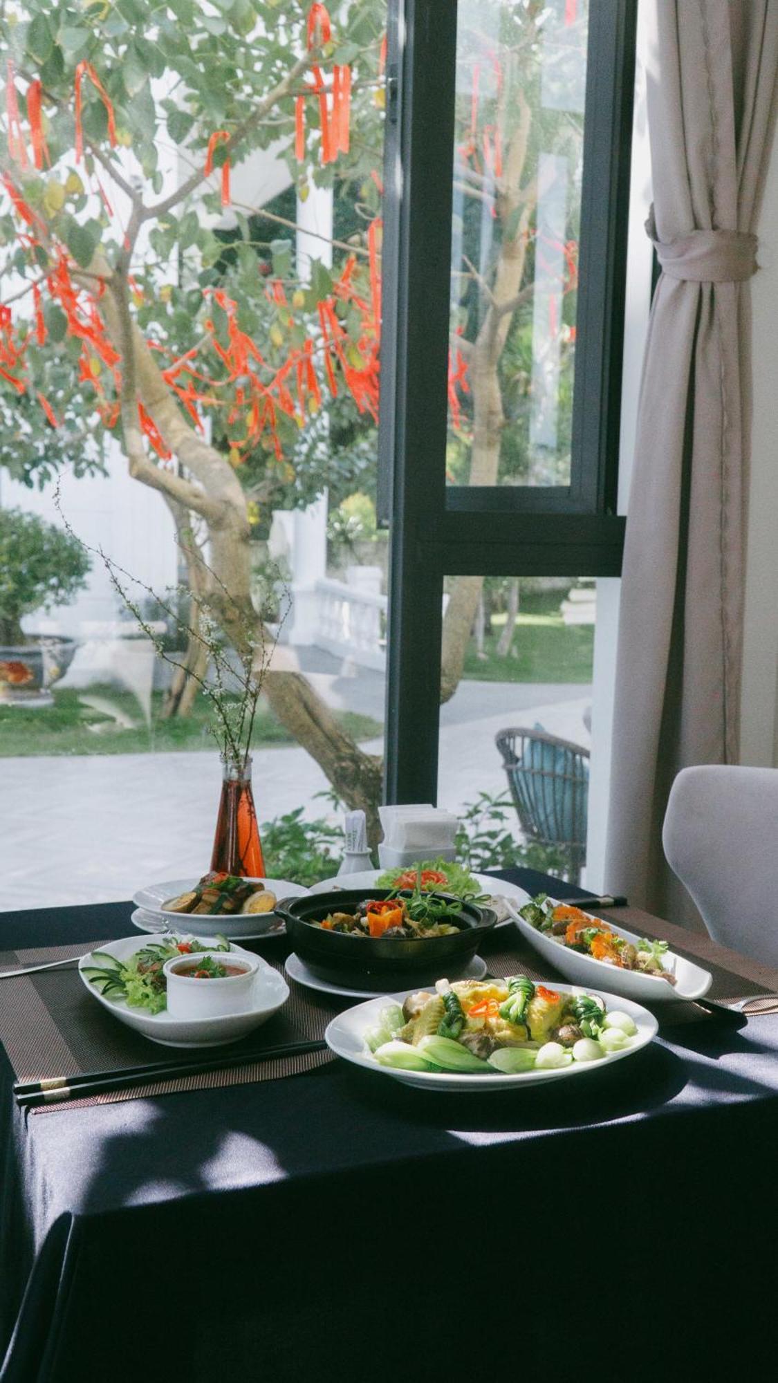 ซีไซด์ บูทิก รีสอร์ต กวีญอน Hotel กวีเญิน ภายนอก รูปภาพ
